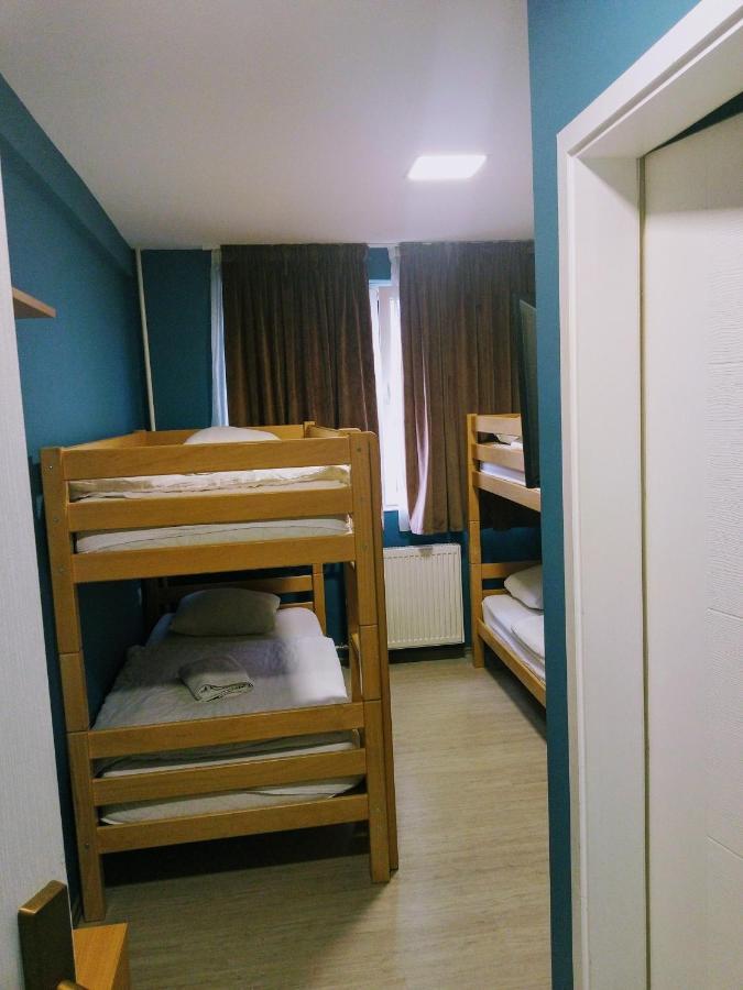 City Hostel バニャ・ルカ エクステリア 写真